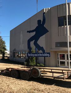 The new tribute to Elvis being mounted in front of the Clarksdale Civic Auditorium, where Elvis played 4 times from 1954 to 1955.
